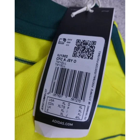 NWT ADIDAS Celtic Soccer/Football Jersey Daizen #38